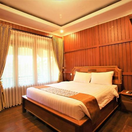 Kasuari Exotic Resort Magelang Exteriör bild